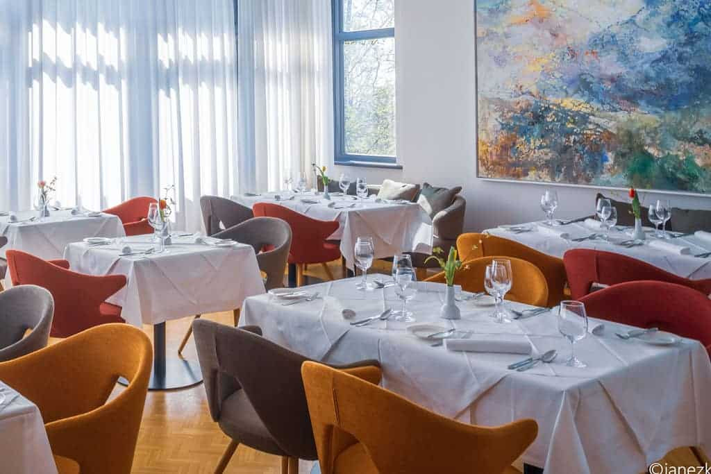 Dining room 2 Copyright Janez Kotar